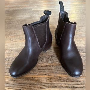 Dubarry of Ireland Women’s Chelsea Waterford Ankle Boot in Mahogany